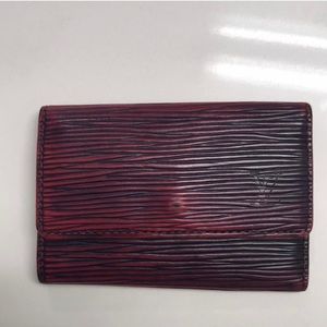 Louis Vuitton multicles 6 key holder epi leather